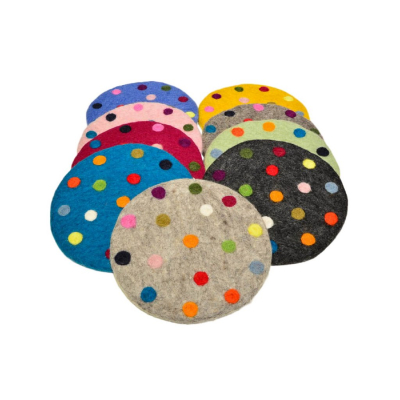 Spotty - Filz Untersetzer rund ca. 20 cm - verschiedene Grundfarben mit bunten Tupfen 