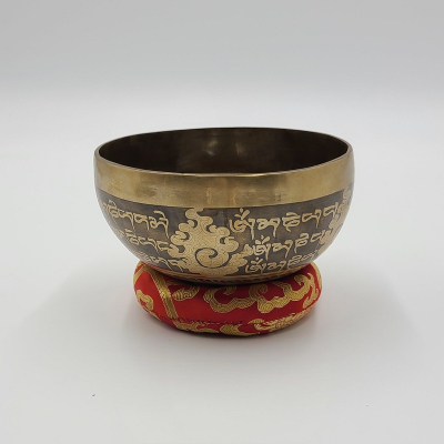 Klangschale aus Nepal mit Ornamenten: Ø ca. 15-16 cm, ca. 650 g