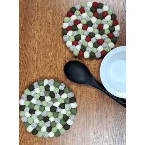 Filz Untersetzer Rund dicke Kugeln ca. 20 cm - verschiedene Farben