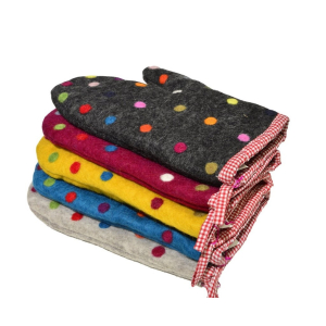 Topfhandschuh aus Filz Spotty linke Hand - verschiedene Farben