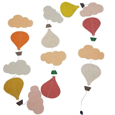 Papier Girlande aus Lokta Papier - Heißluftballon mit Wolken, orange/gelb