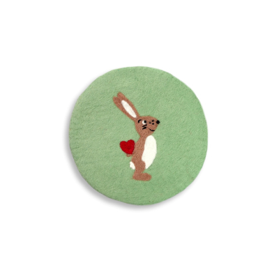 Untersetzer Hase mit Herz, hellgrün  (Ø ca. 21 cm)
