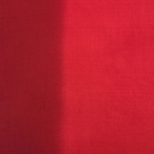 Seiden-Schal mit farbigem Verlauf, Rot